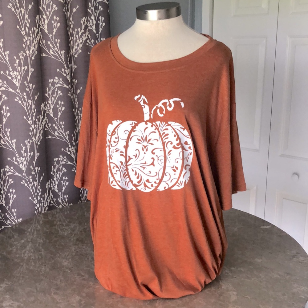 PUMPKIN TEE